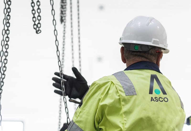 Training rigging lifting