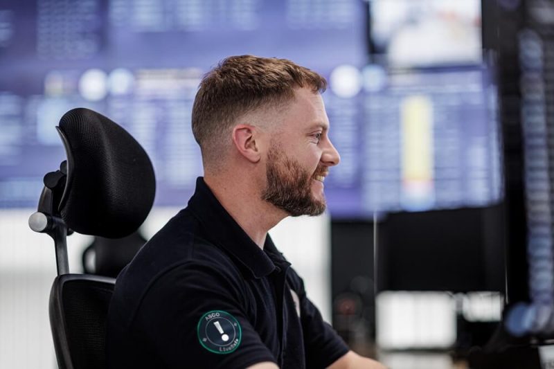 Customs Handling Hero